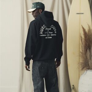 Huega house SIGNATURE HOODIE | BLACK